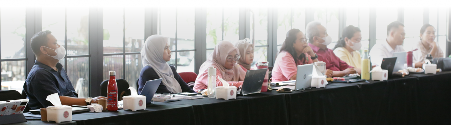 Rapat komunitas sekolah